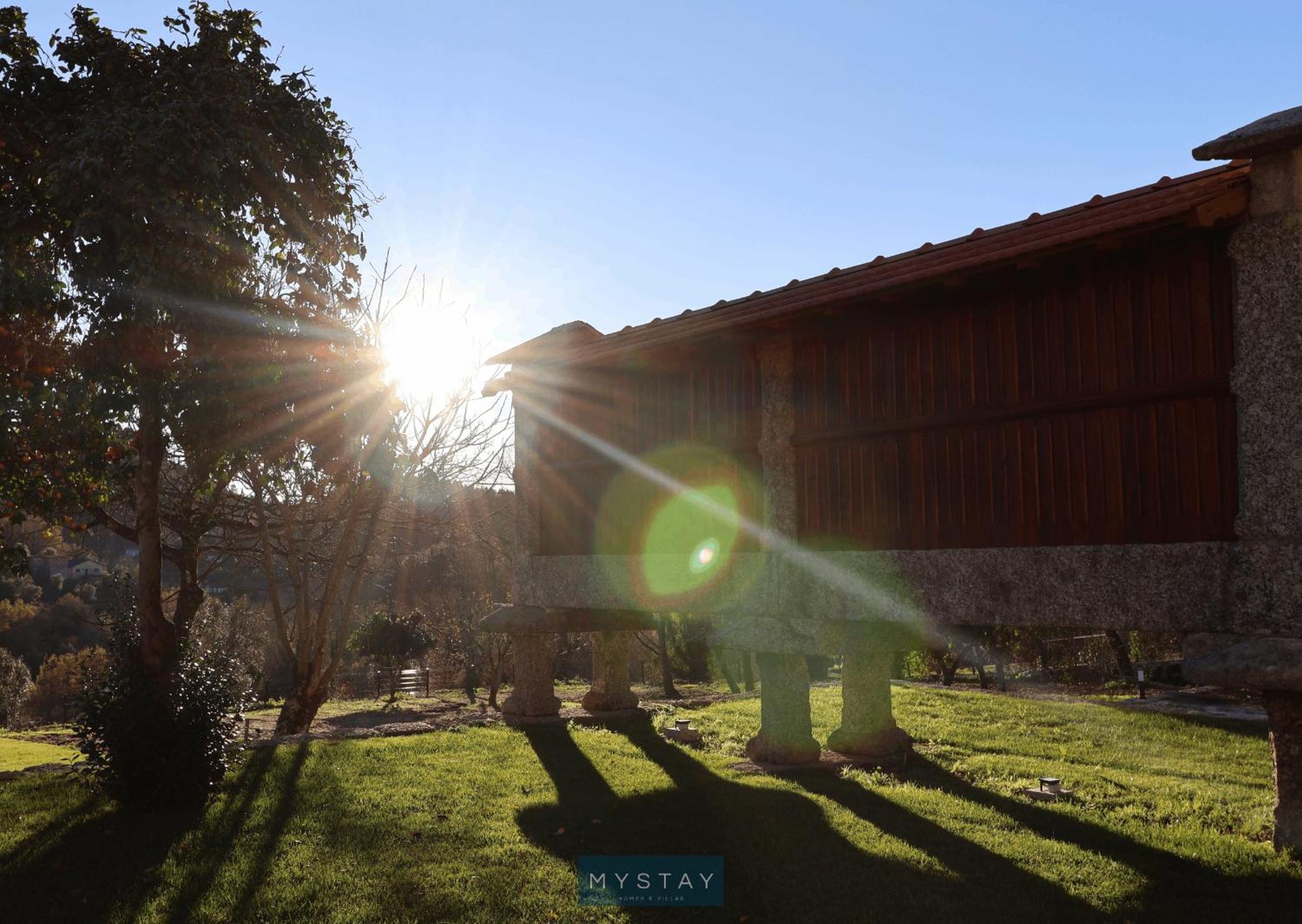 Aparthotel Mystay - Casa D'henrique *